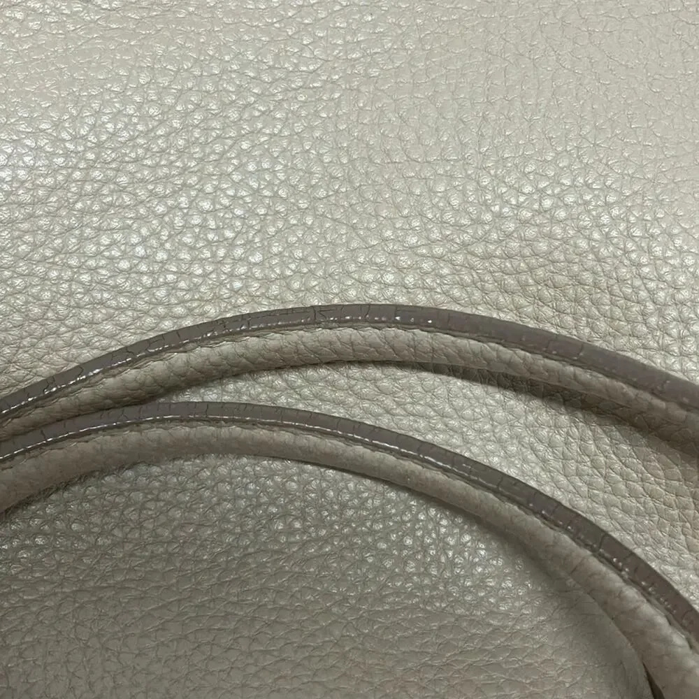 Salvatore Ferragamo Amy Shoulder Bag